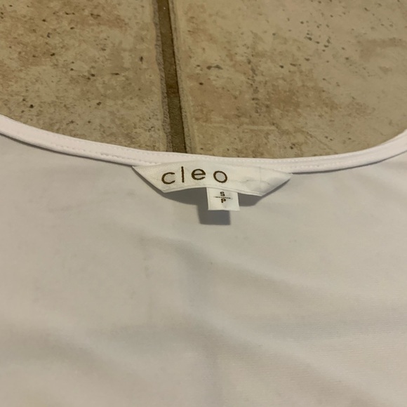 💜 Cleo White Scoop Neck Sleeveless Tank Top - Size Small (S/P) - Picture 2 of 6